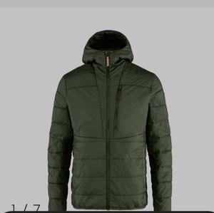 FJALLRAVEN  Woman's Jacket (BRAND NEW WITH TAGS)